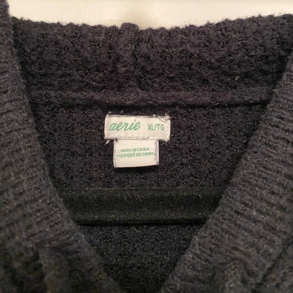 Aerie Waffle Knit hoodie women’s XL black Cropped Pullover Sweater cozy comfy